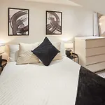 Host & Stay - Trafalgar Road