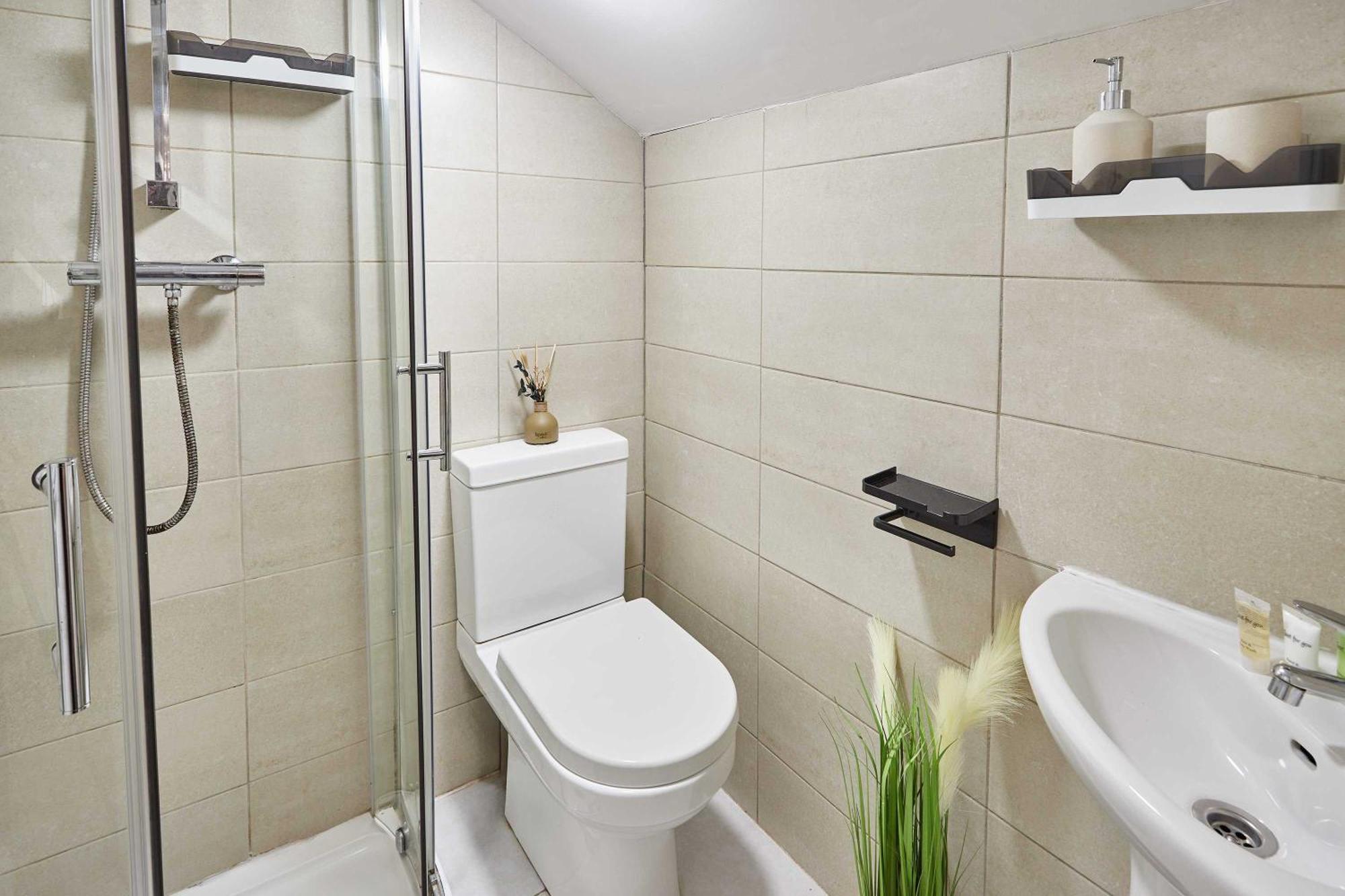Host & - Trafalgar Road Apartment Birmingham