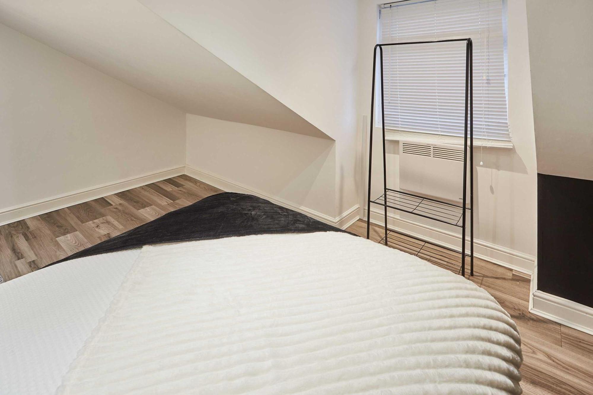 Apartment Host & - Trafalgar Road *