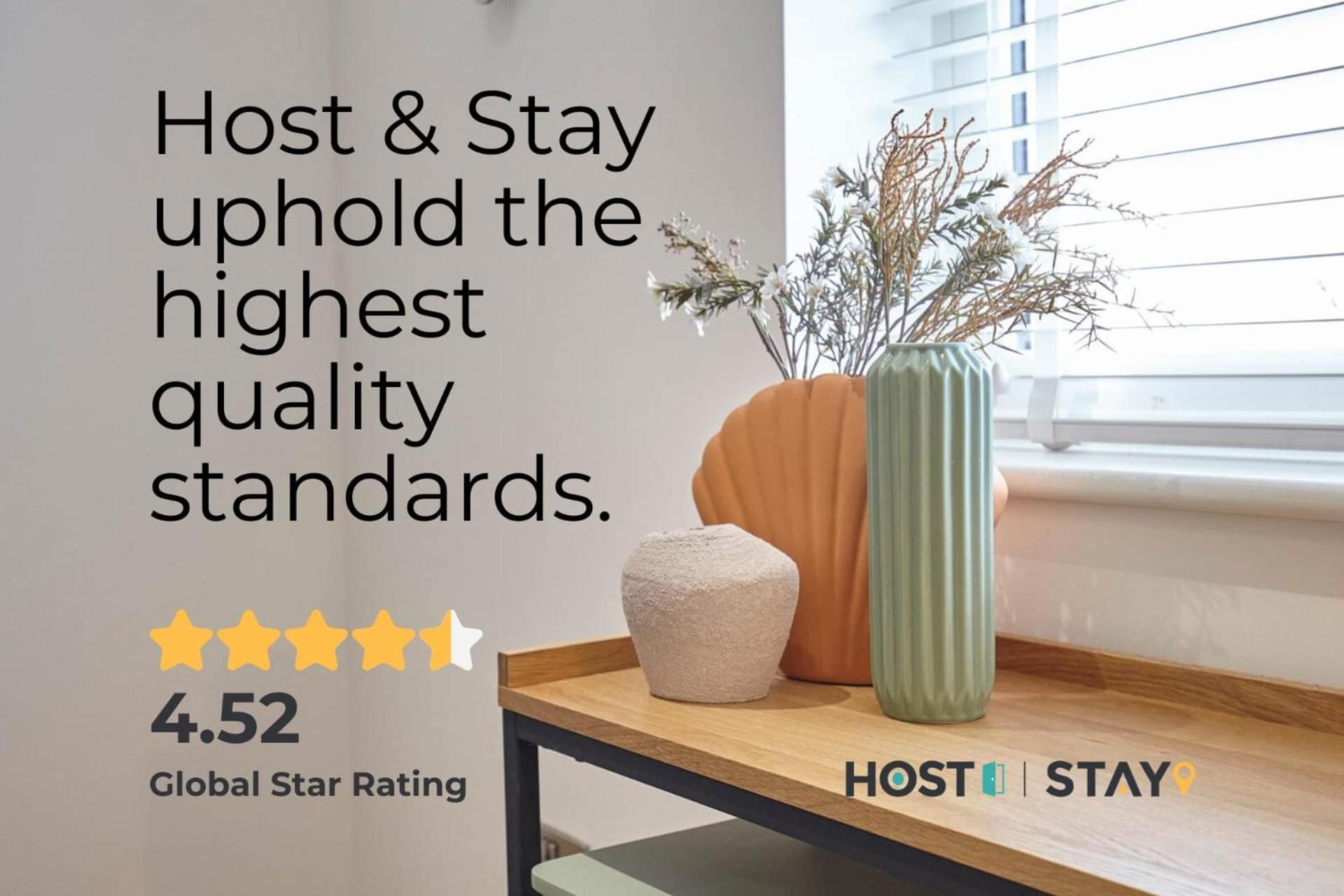 Host & - Trafalgar Road *
